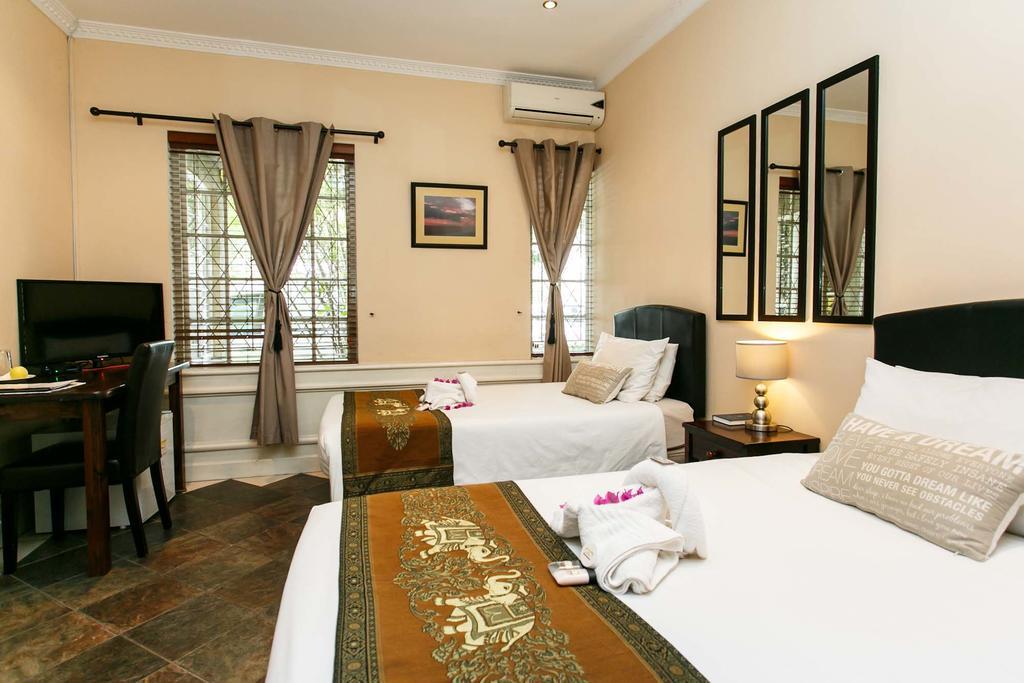 Sun Bell Lodge Беллвілл Екстер'єр фото