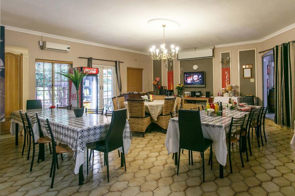 Sun Bell Lodge Беллвілл Екстер'єр фото